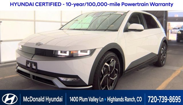 Certified Used 2024 White Hyundai SE image 1