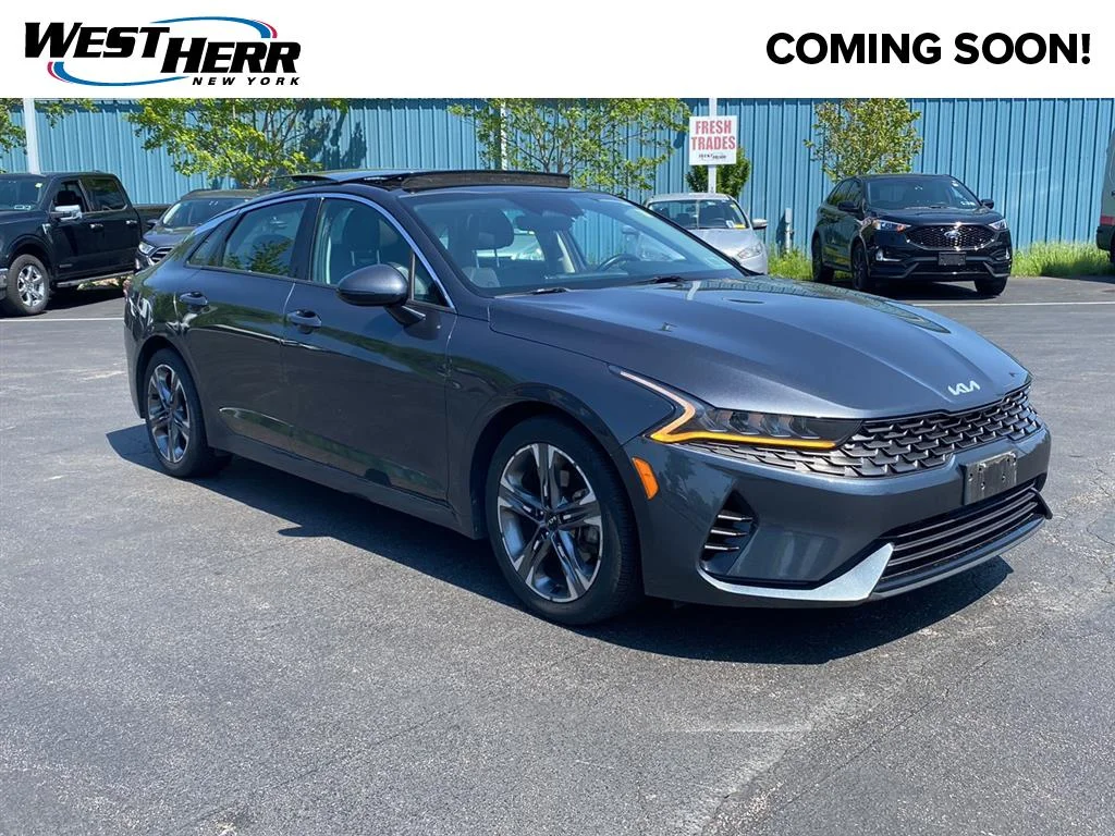 2022 Kia Optima EX FWD's photo