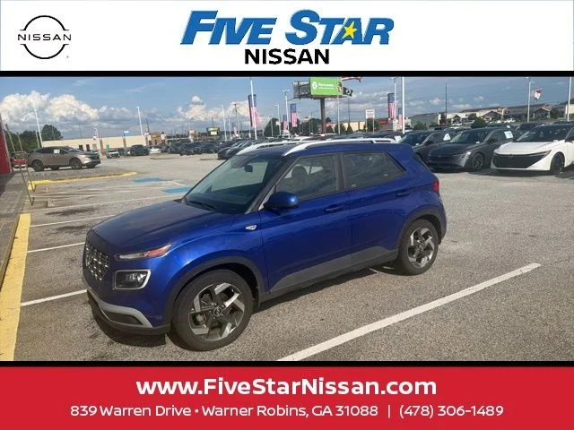 Used 2023 Blue Hyundai Limited image 12
