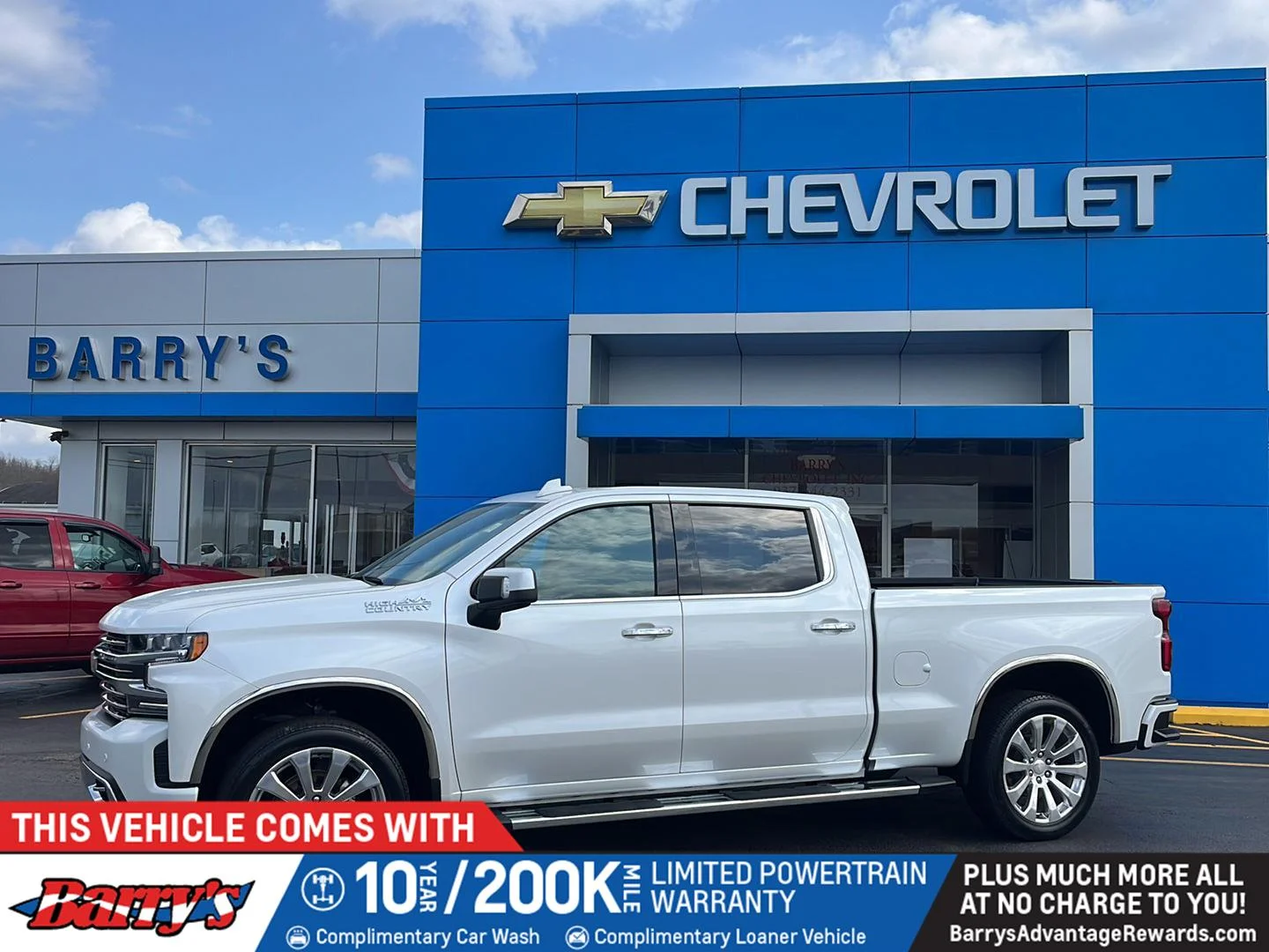 Used 2022 Iridescent Pearl Tricoat Chevrolet High Country image 1