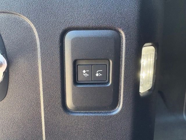 Certified Used 2025 Black Land Rover V8 image 45
