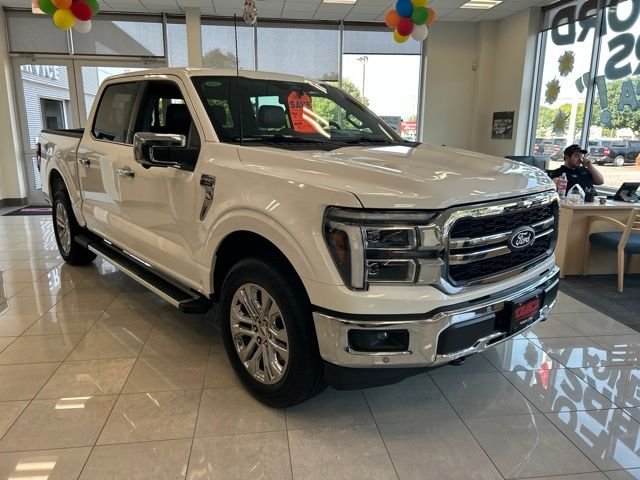 New 2026 White Ford Lariat image 1