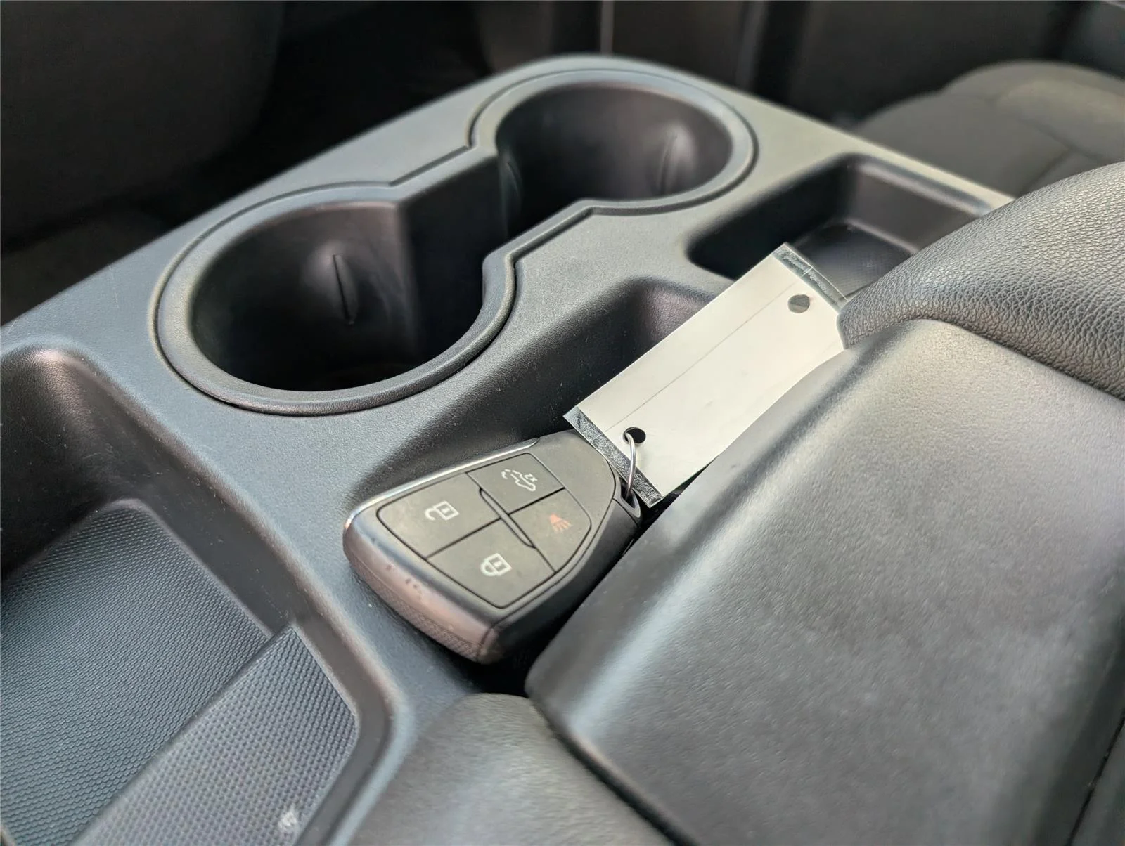 Used 2024 Summit White Chevrolet LT image 15
