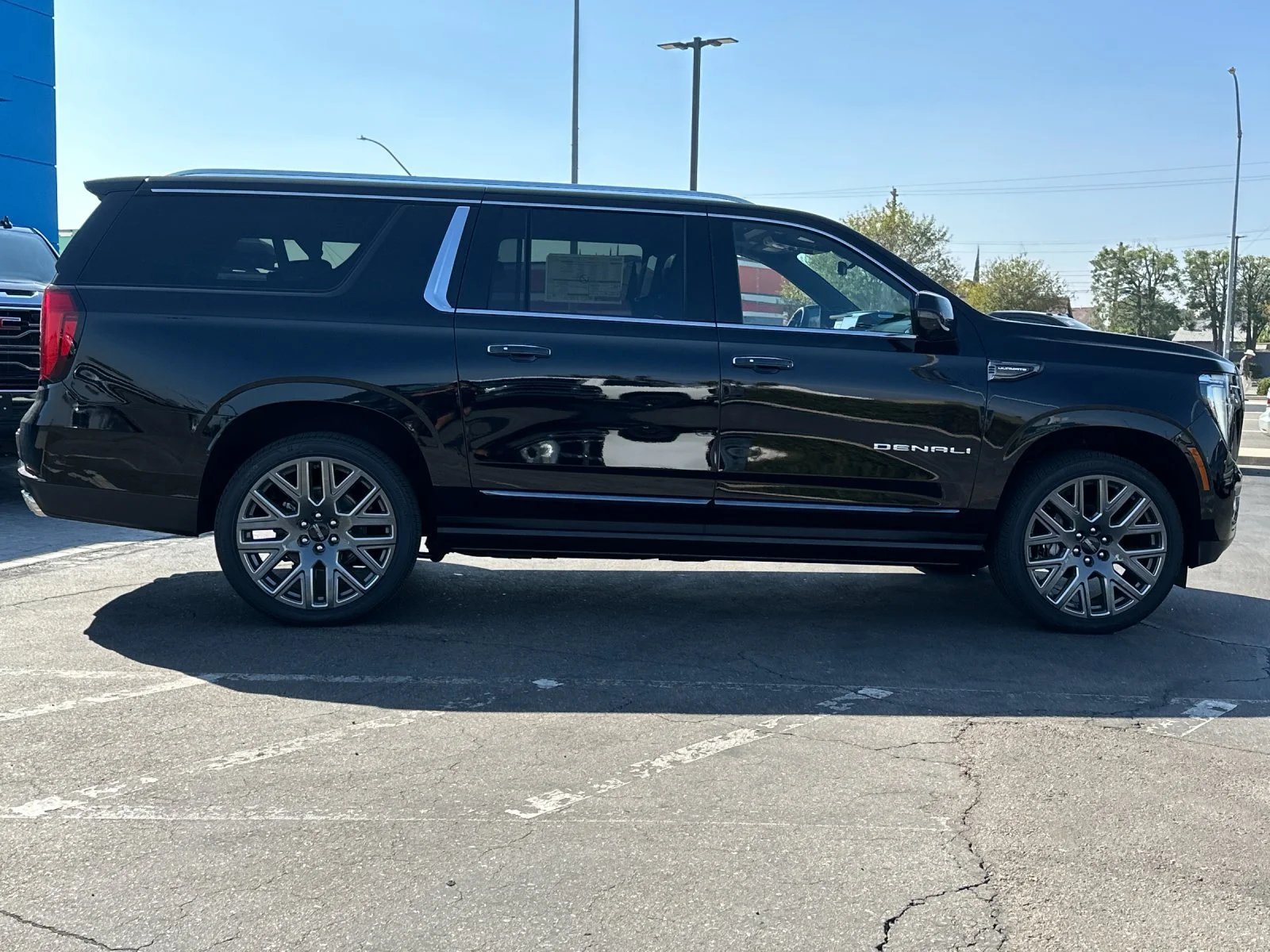New 2027 Onyx Black GMC Denali Ultimate image 3
