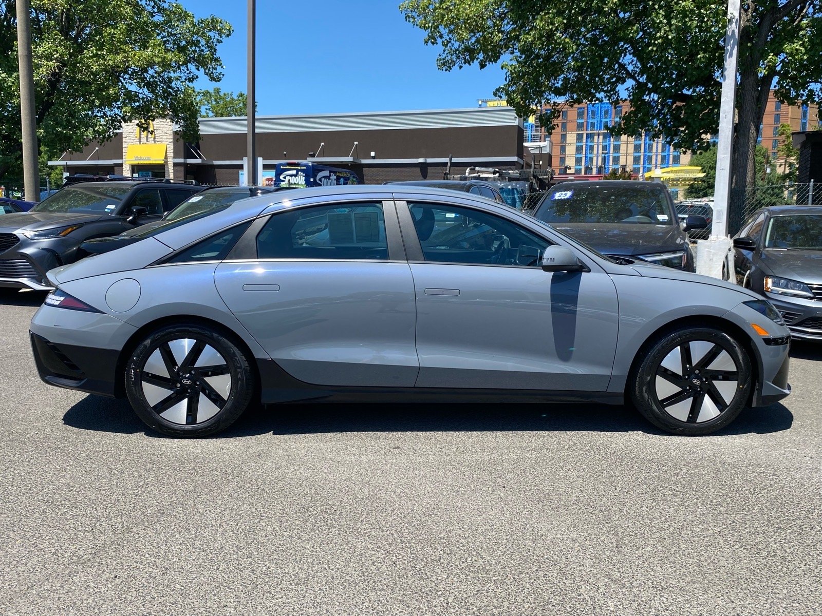Used 2023 Hyundai IONIQ 6 SE with VIN KMHM24AC3PA020187 for sale in Alexandria, VA