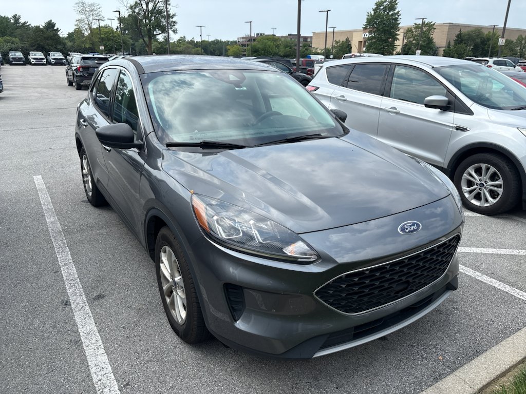 Used 2022 Carbonized Gray Metallic Ford SE image 3