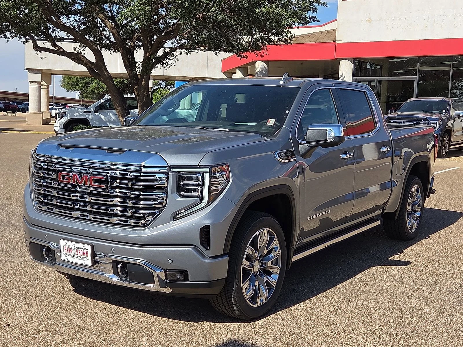 2026 GMC Sierra 4WD Crew Cab Standard Box Denali's photo