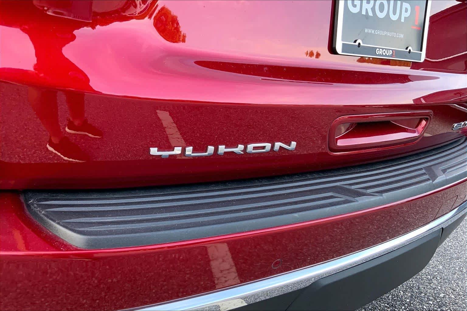 Used 2022 Cayenne Red Tintcoat GMC SLT image 28