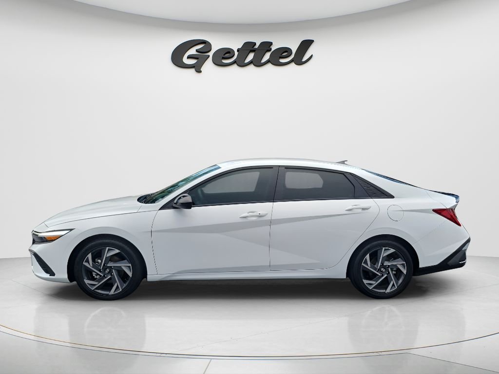2025 Hyundai Elantra Blue - Photo 8