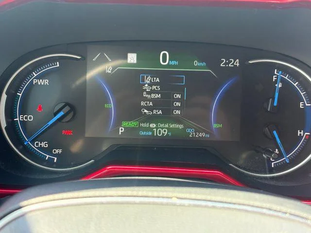 Certified Used 2025 RED MC. Toyota  image 16