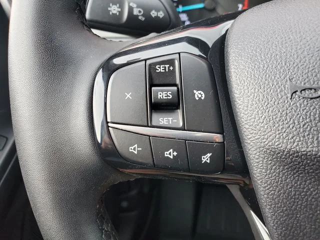 Used 2022 Blue Ford SE image 21