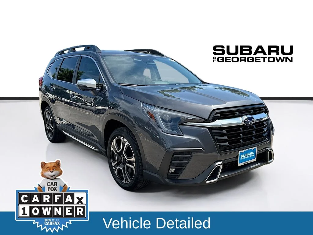 2023 Subaru Ascent Touring's photo