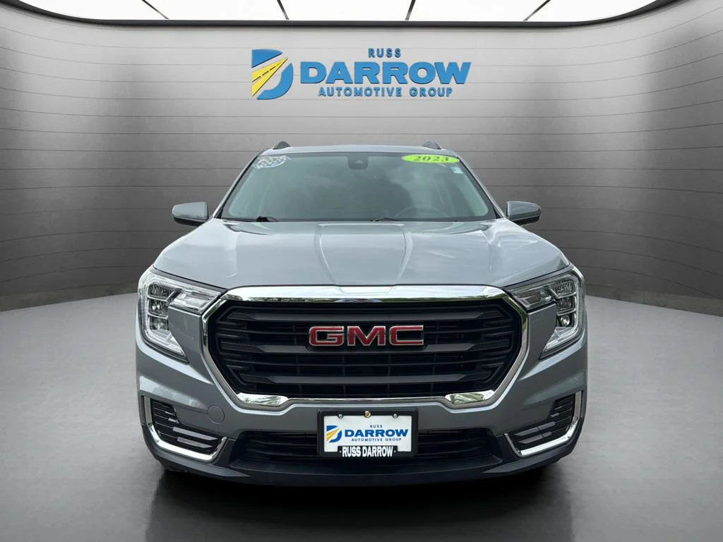 Used 2023 Silver GMC SLE image 8