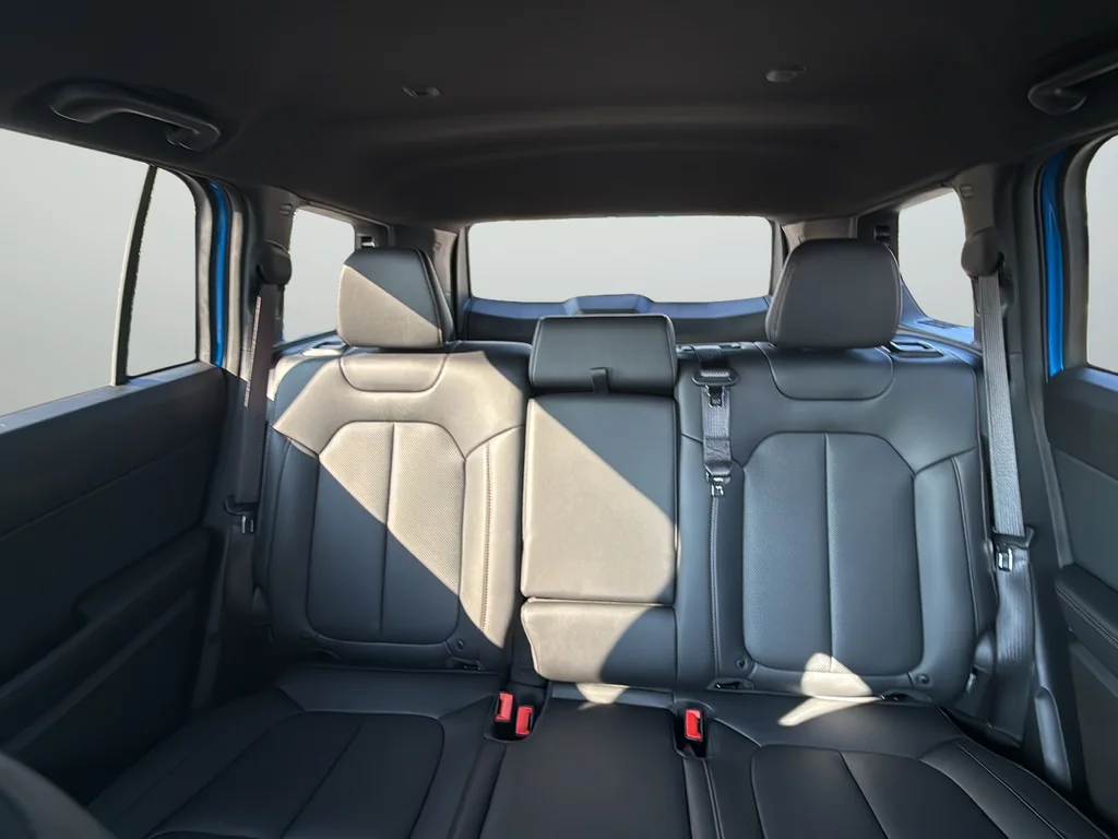 New 2026 Hydro Blue Pearlcoat Jeep Limited image 26