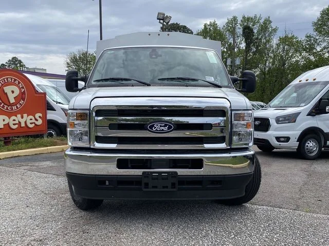 New 2026 White Ford Base image 8