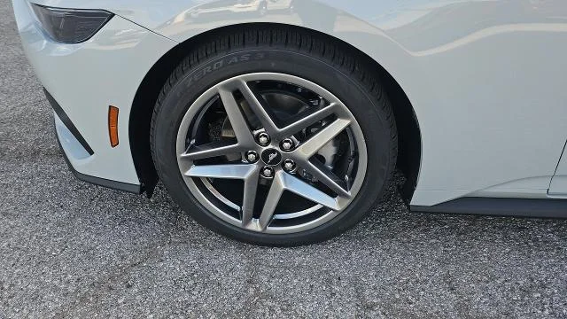 New 2026 Avalanche Gray Ford EcoBoost Premium image 30