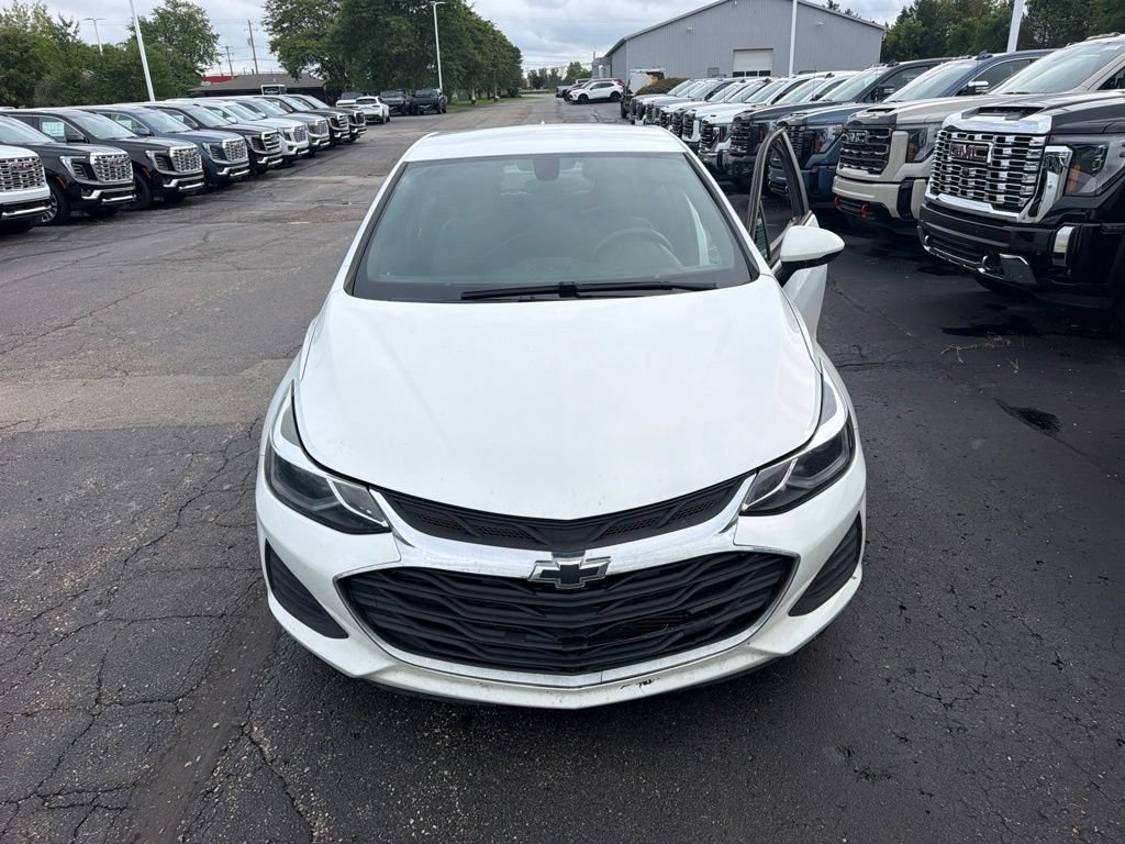Used 2019 SUMMIT WHITE Chevrolet LT image 3