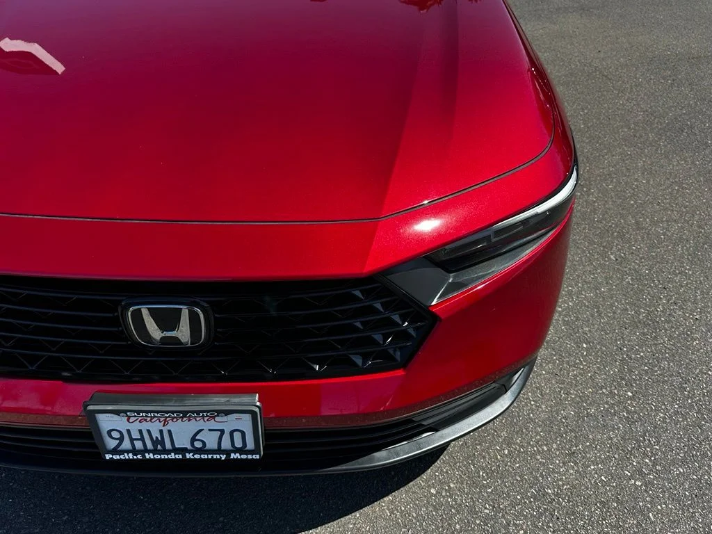 Used 2023 Red Honda LX image 5