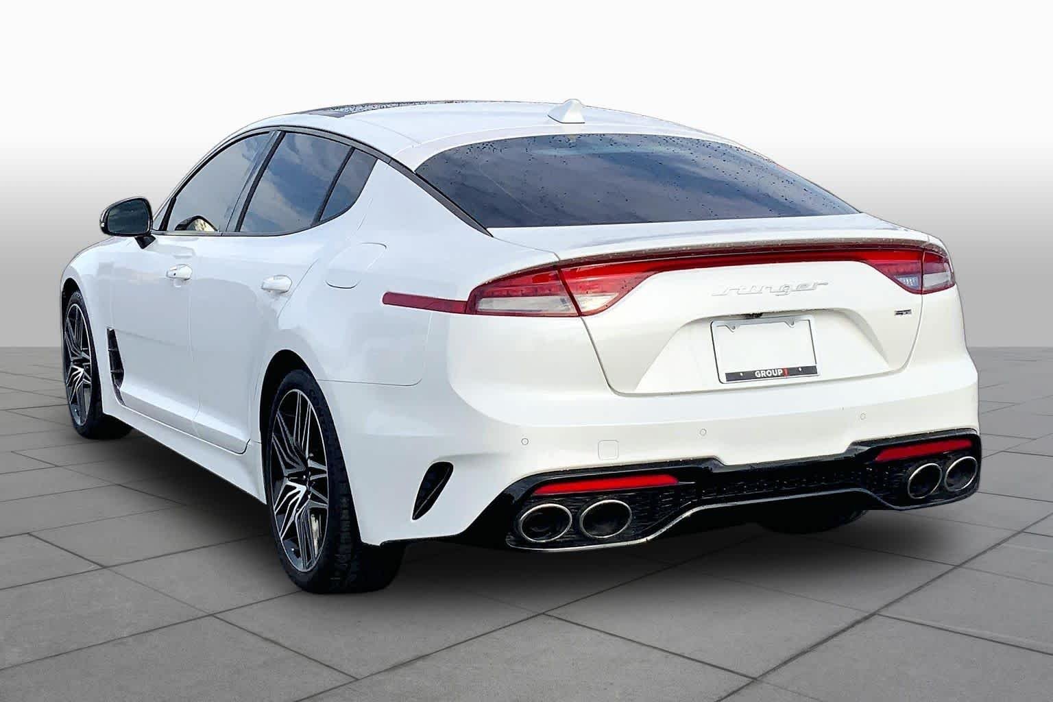 Used 2023 WHITE Kia GT2 image 12