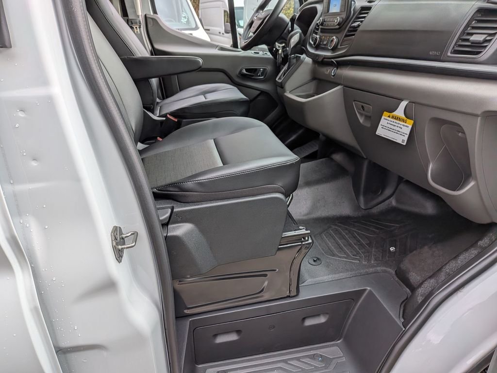 2025 Ford Transit Van Base - Photo 30