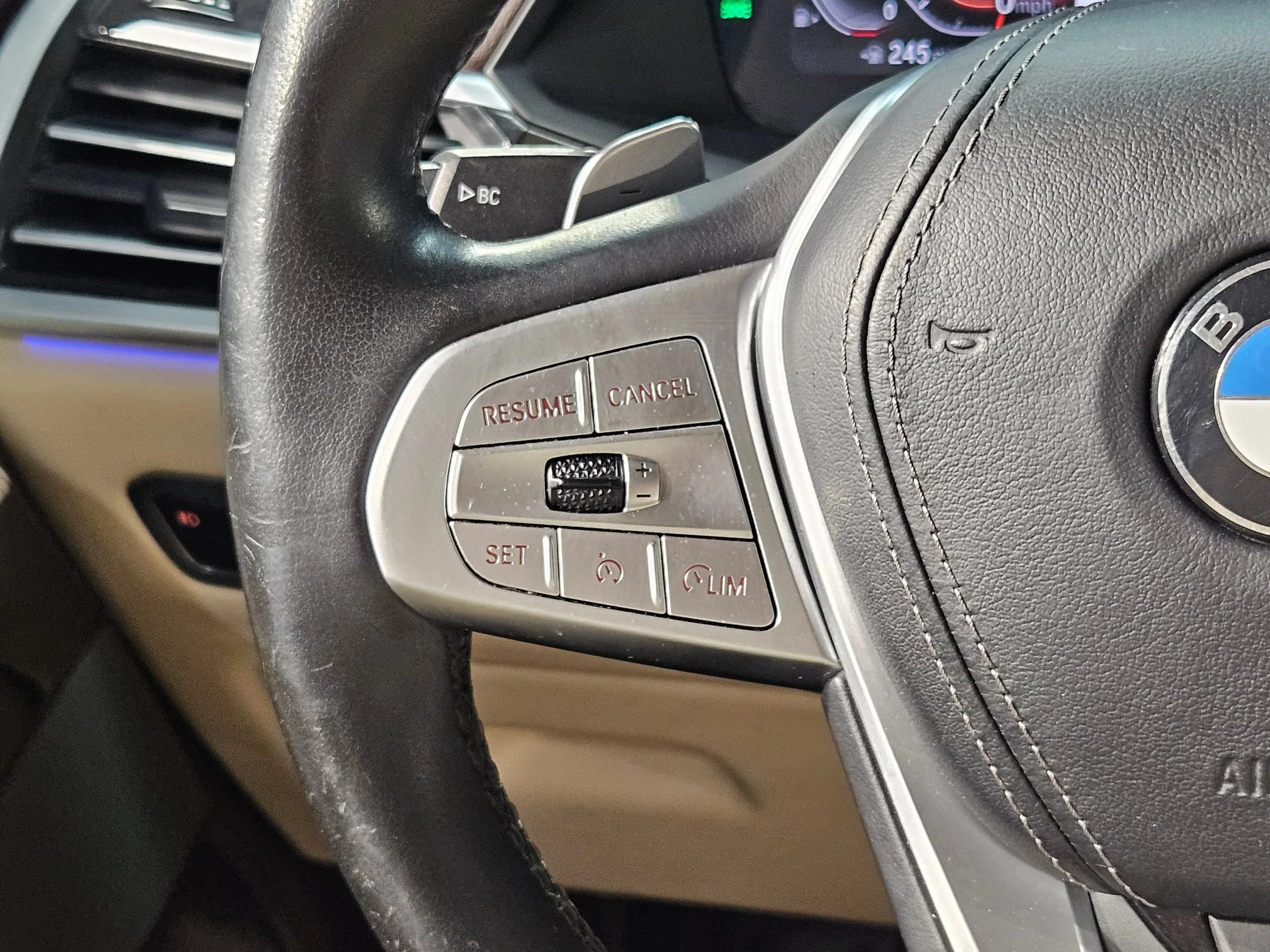Used 2019 Phytonic Blue Metallic BMW xDrive40i image 28