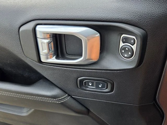 Used 2021 Gray Jeep Unlimited Sahara image 32