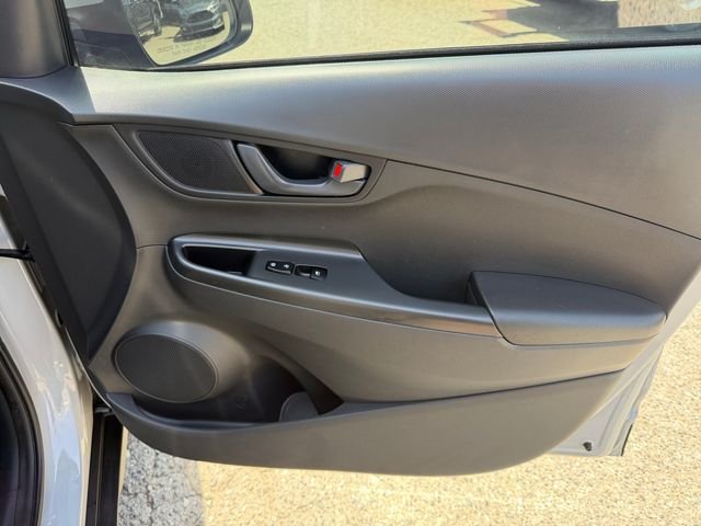 Used 2023 Silver Hyundai SEL image 16