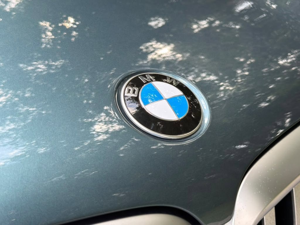 Certified Used 2024 Blue BMW xDrive40i image 28
