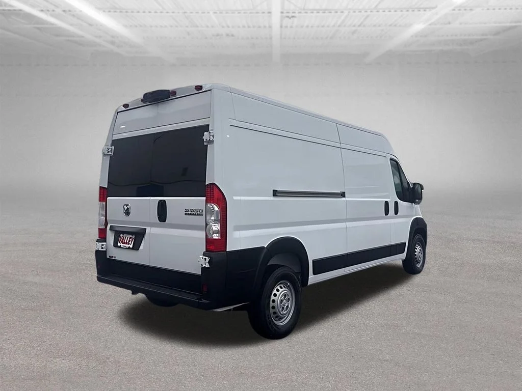 Used 2024 White Ram High Roof image 7