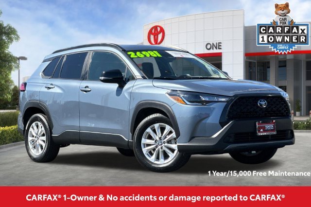 Certified Used 2025  Toyota LE image 2