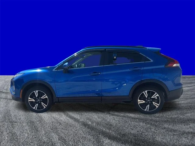 Certified Used 2024 Lightning Blue Metallic Mitsubishi SE image 7