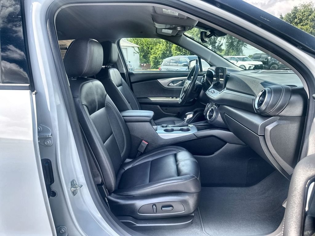 Certified Used 2024 White Chevrolet LT image 25