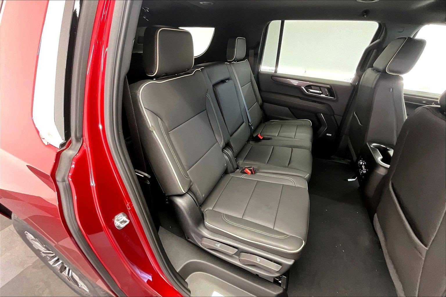 2026 GMC Yukon XL Elevation - Photo 10