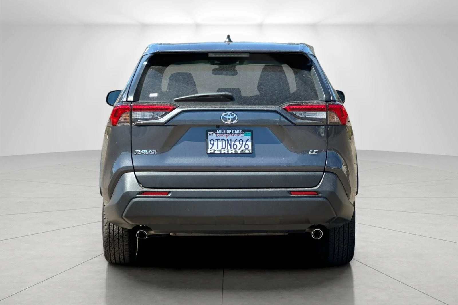 Used 2025 Magnetic Gray Metallic Toyota LE image 4