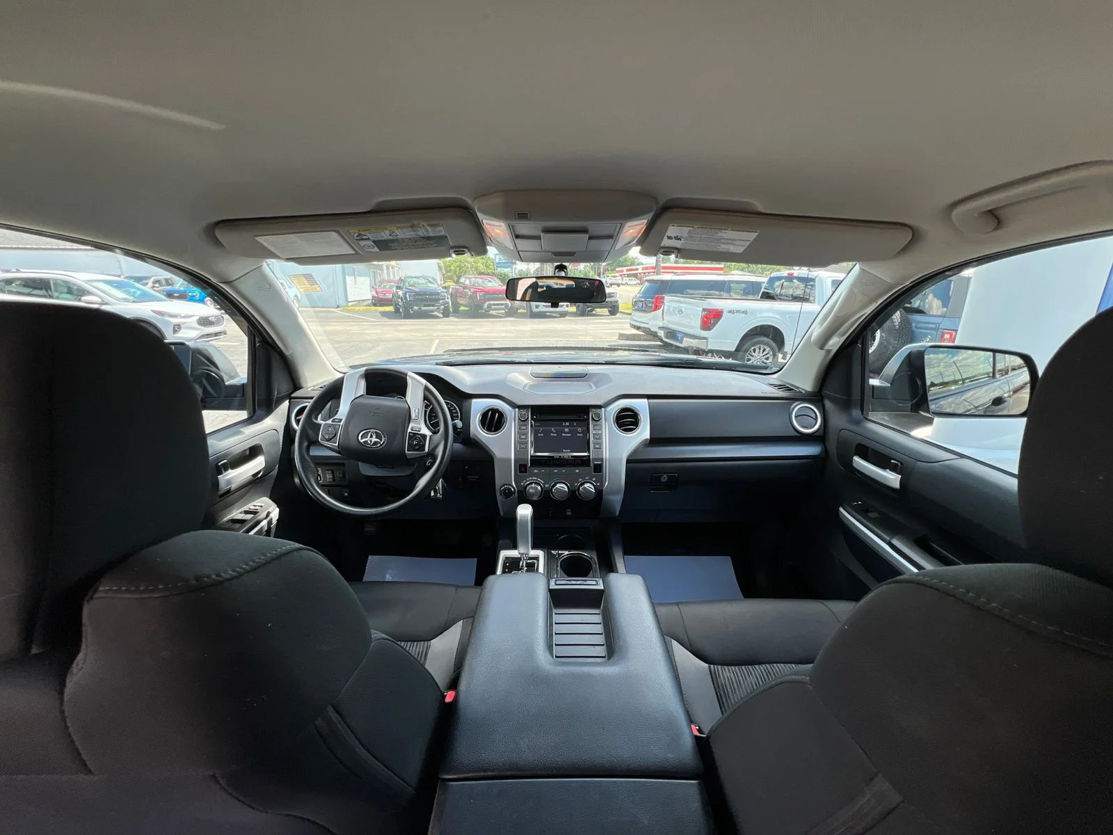 Used 2017 Black Toyota SR5 image 40