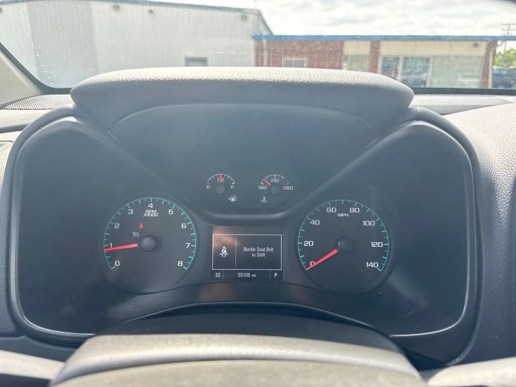 Used 2022 Summit White Chevrolet LT image 19