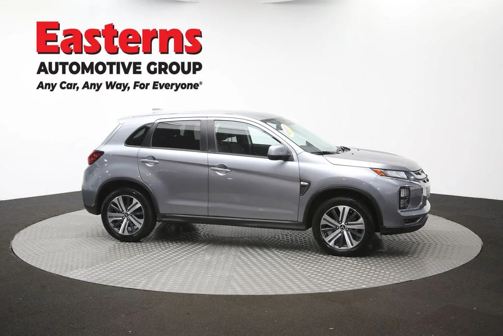 Used 2024 Gray Mitsubishi 2.0 ES image 46