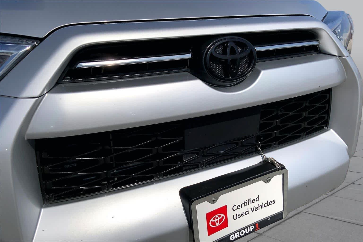 Used 2022 Classic Silver Metallic Toyota SR5 Premium image 29