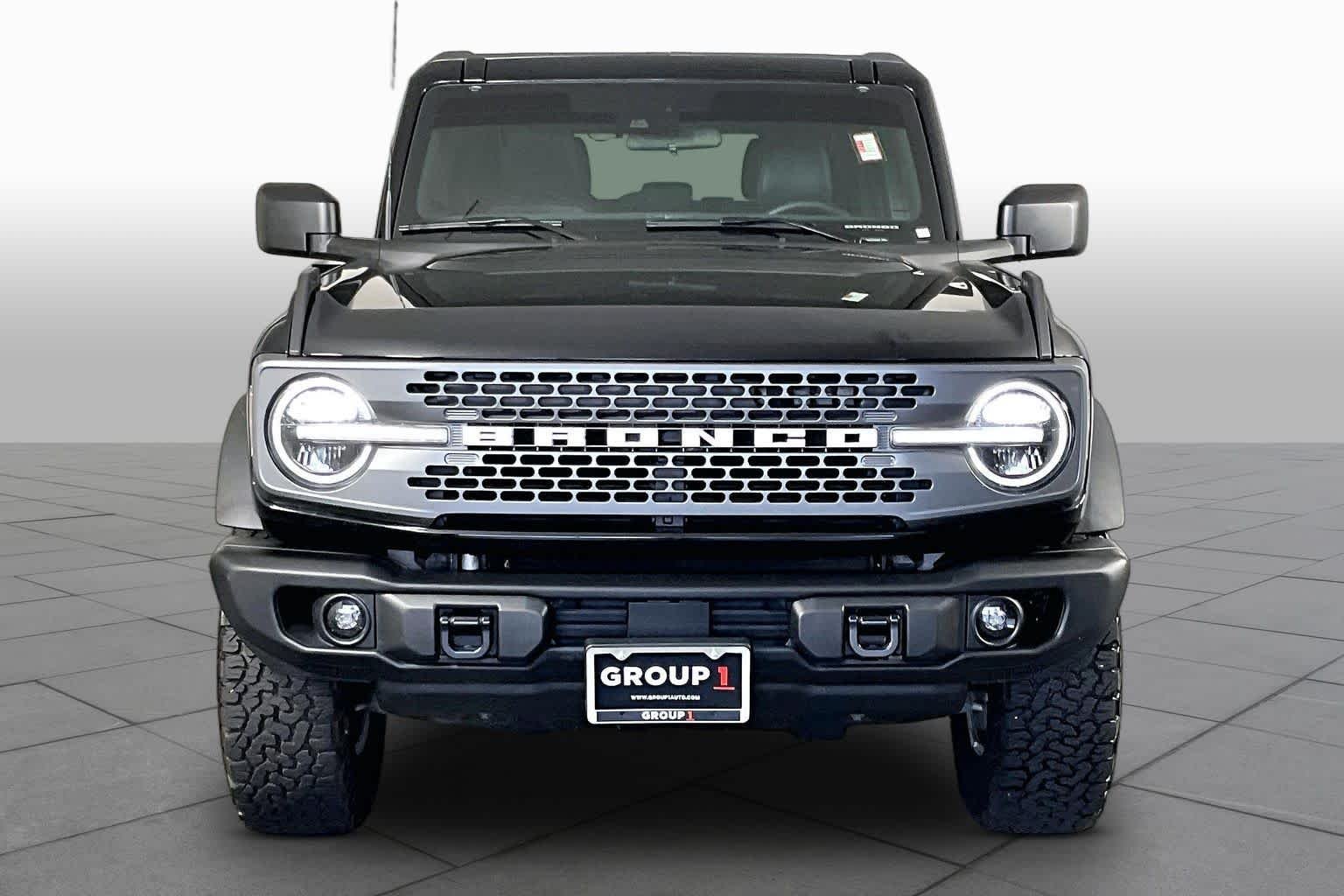 Used 2025 Shadow Black Ford Badlands image 4
