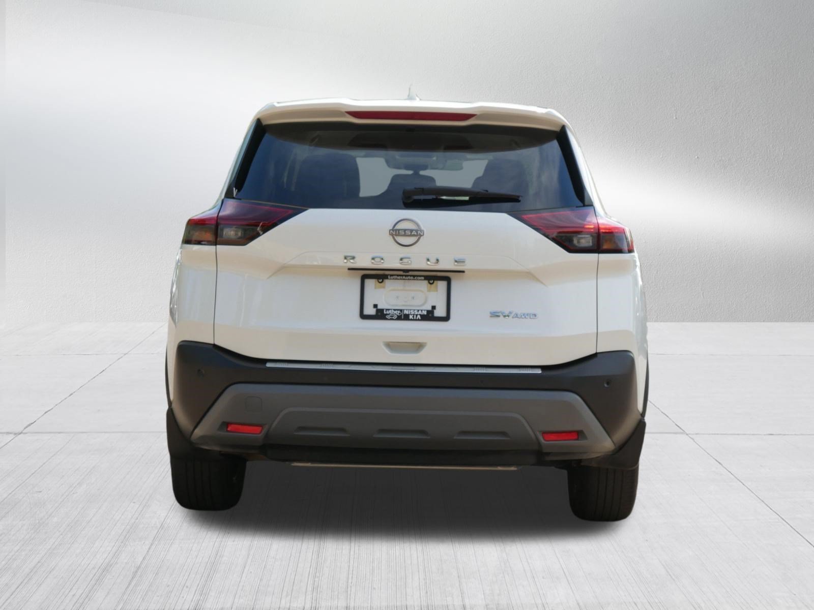 Certified Used 2023 Pearl White Tricoat Nissan SV image 6