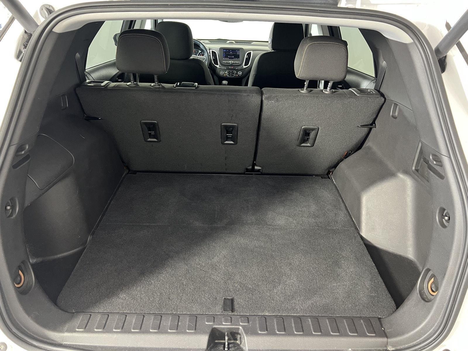 Used 2024 Summit White Chevrolet LT image 20