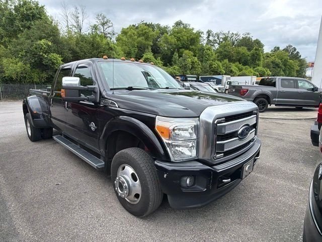 Used 2016 Shadow Black Ford Platinum image 2