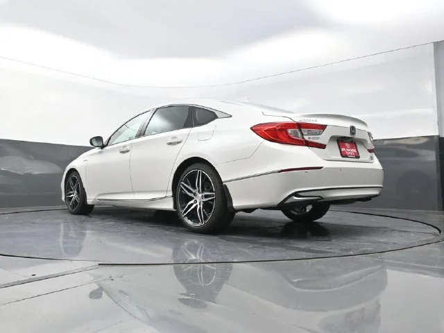 Used 2021 White Honda Touring image 35