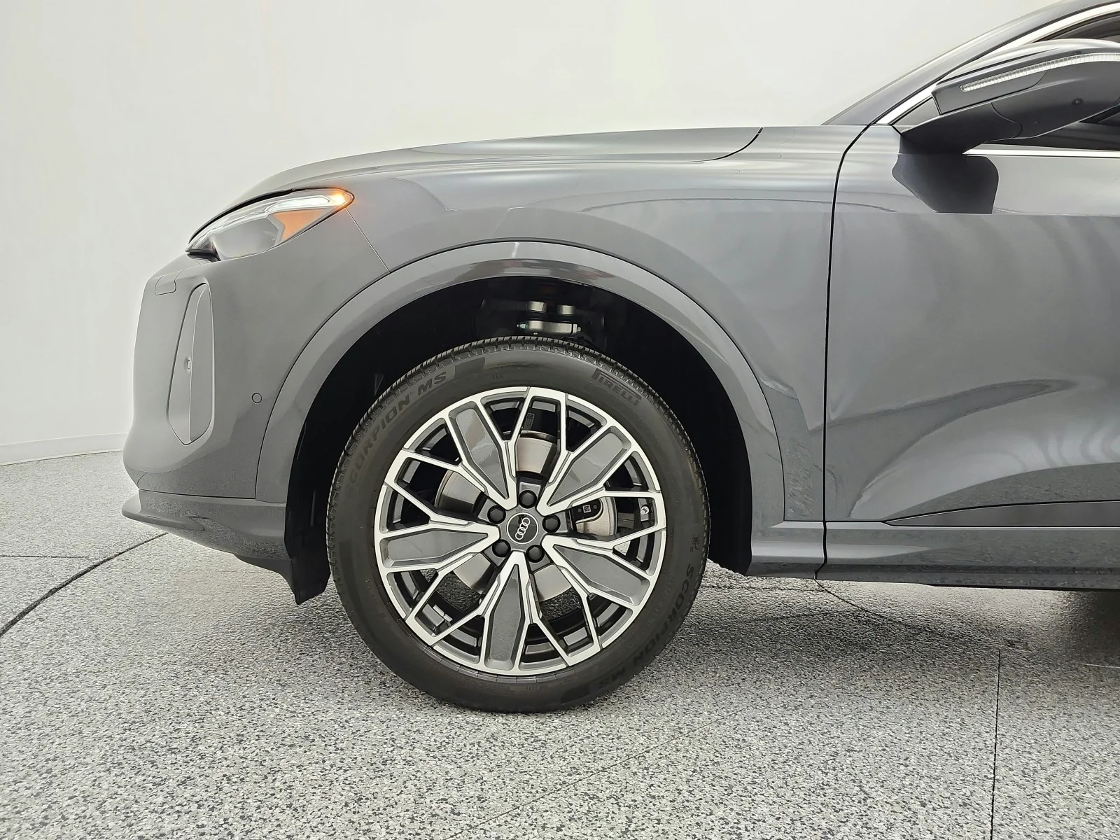 Used 2025 Tambora Gray Metallic Audi Premium Plus image 18