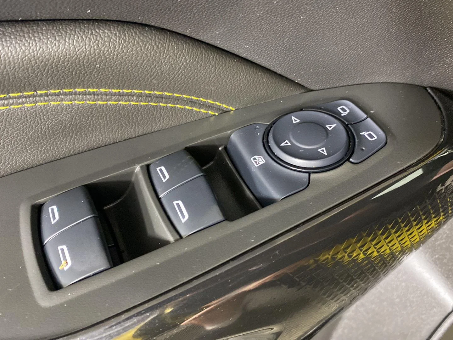 Used 2025 Nitro Yellow Metallic Chevrolet ACTIV image 23