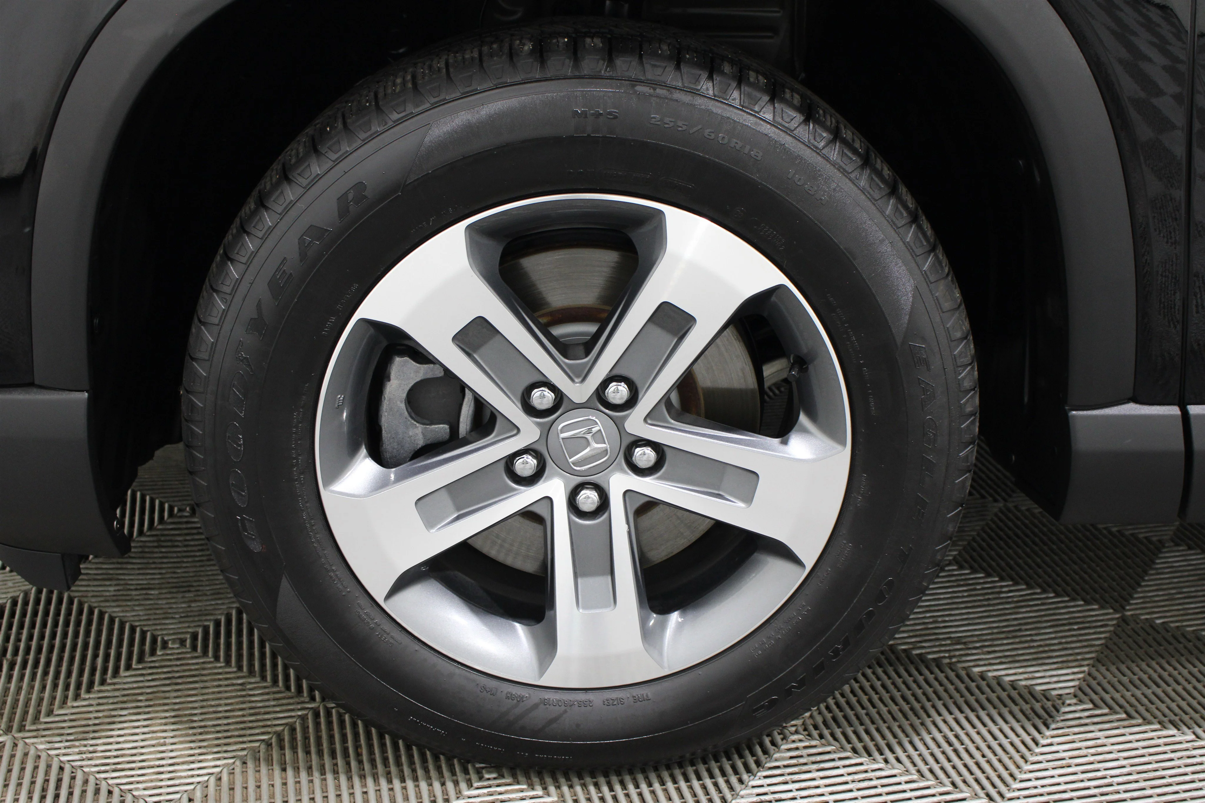 2025 Honda Pilot EX-L - Photo 38