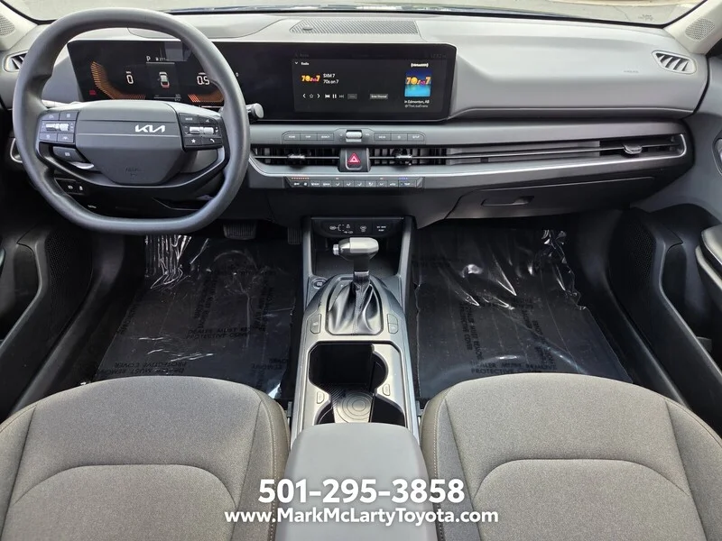 Used 2025 Deep Sea Blue KIA LXS FWD image 12