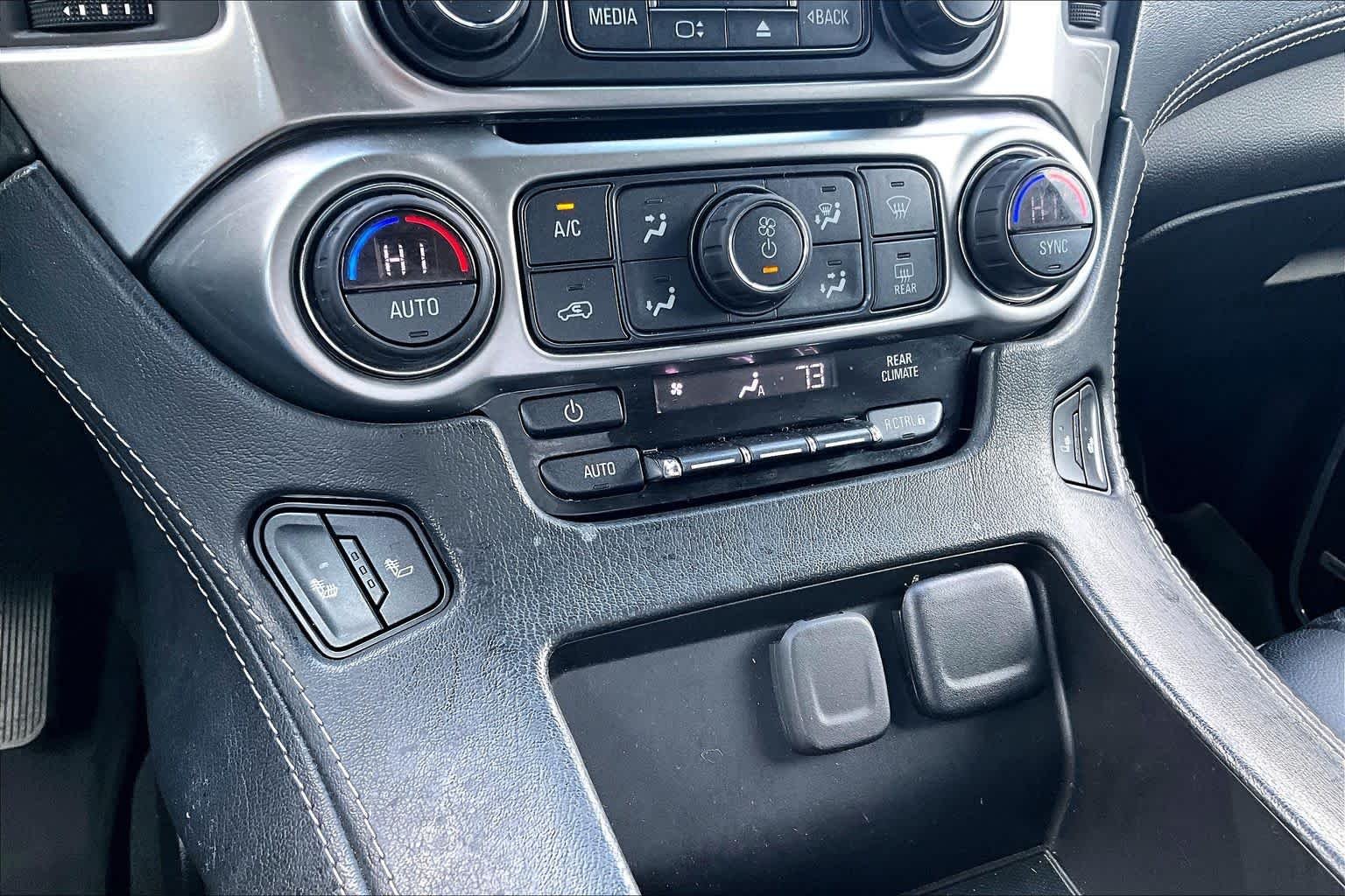 Used 2019 Summit White Chevrolet LT image 27