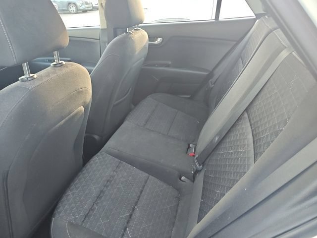 Used 2020 Clear White Kia S image 14