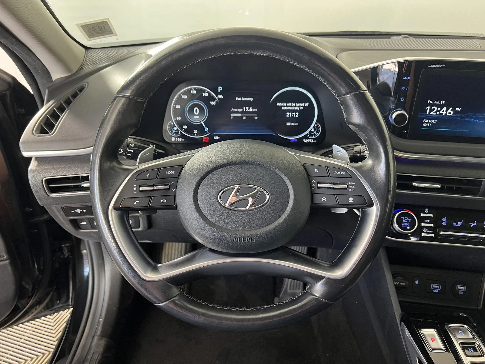 Used 2022 Phantom Black Hyundai Limited image 15